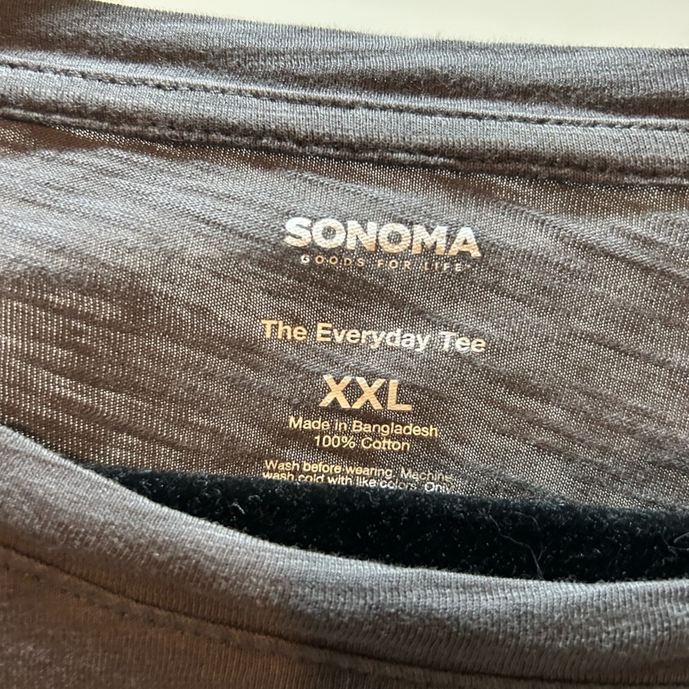 Sonoma Dark Gray Women Short Sleeve Tee - Picture 2 of 2